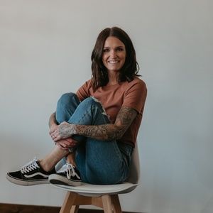 Meet your Posher, Abbi